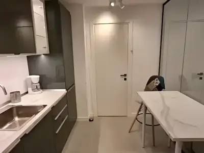 Bucatarie utilata apartament inchiriere Sector 2 Bucuresti